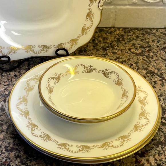 LouisXV “Breakfast For Two” service  by Aynsley, John. Fine bone china. England - Picture 6 of 17